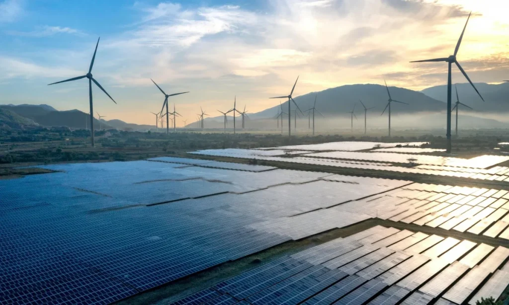 Chile está listo para una revolución energética en los techos: desafíos técnicos y oportunidades de la Generación Distribuida
